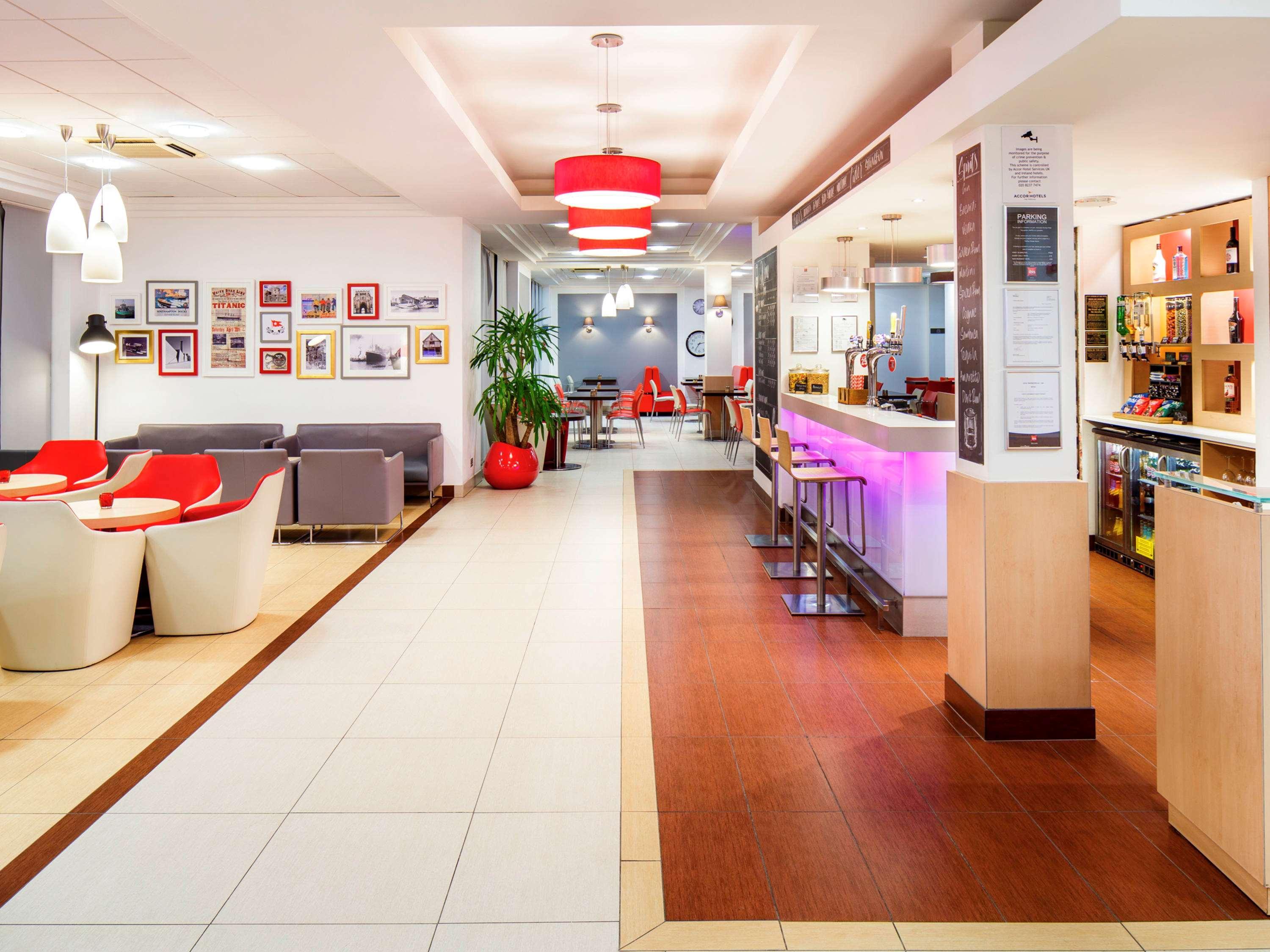 Отель Ibis 3*